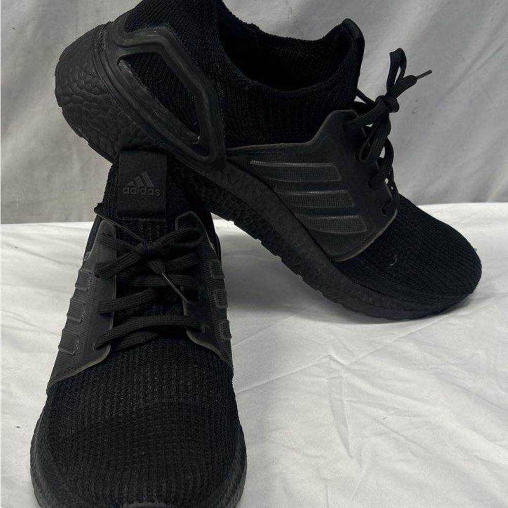 Adidas Men's All-Black Athletic Sneakers